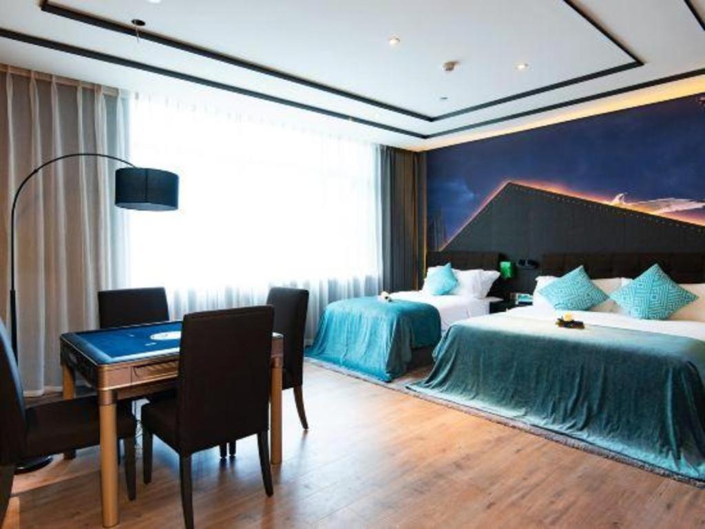 Xana Hotelle-Hotel Luzhou Baizitu Square Exterior photo