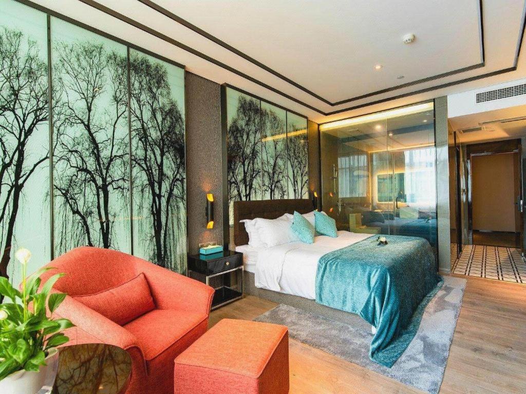 Xana Hotelle-Hotel Luzhou Baizitu Square Exterior photo